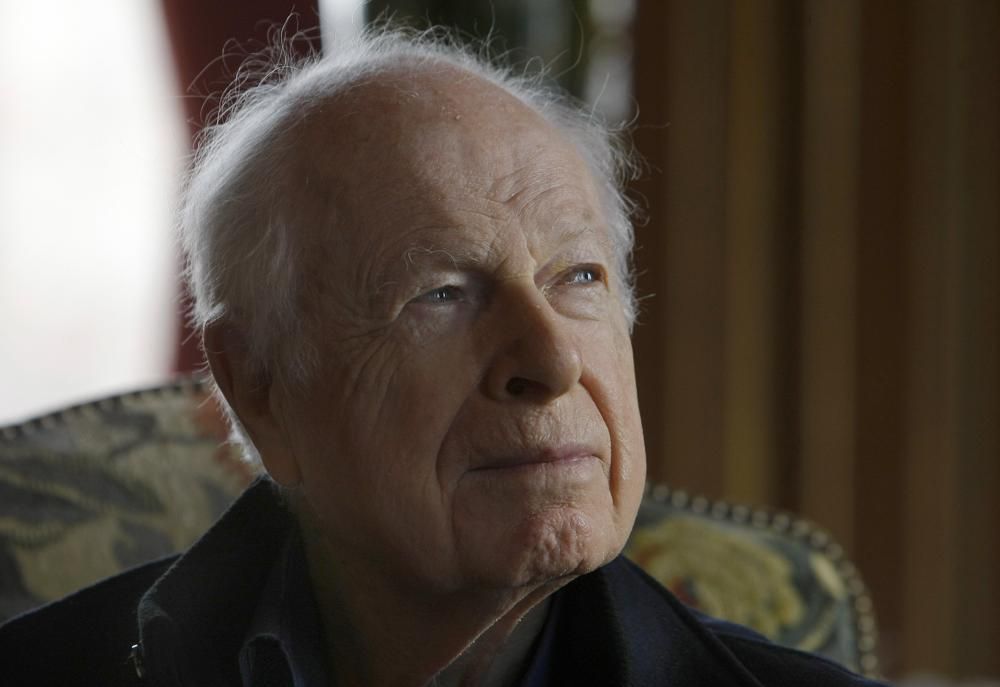 British theatre director Peter Brook, is photographed, during a reception after being awarded the Great Vermeil medal of Paris, at the city hall Paris, Tuesday, Jan. 25, 2011. Brook, a British theater director known for an influential and distinguished ca