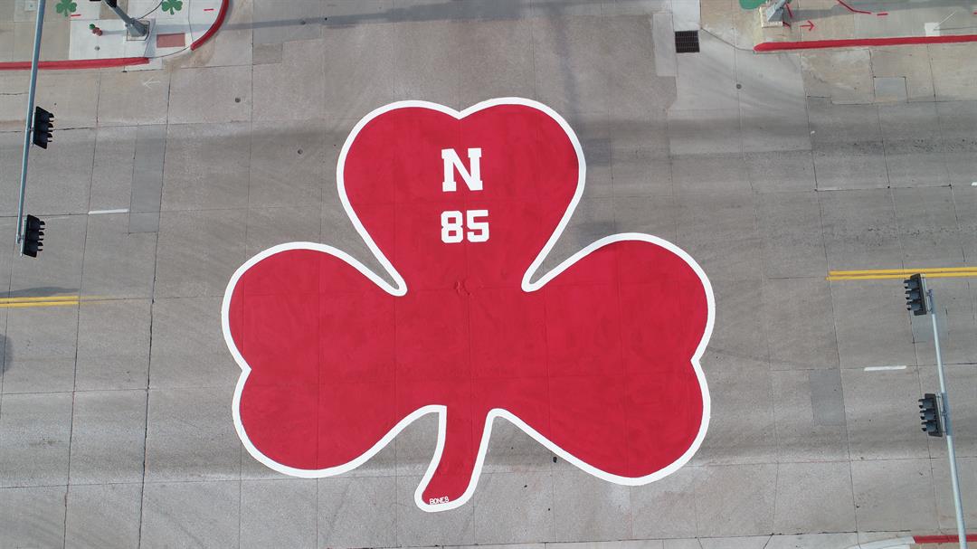 Irish Capital of Nebraska paints famed shamrock red in support of Huskers - Vimarsana News