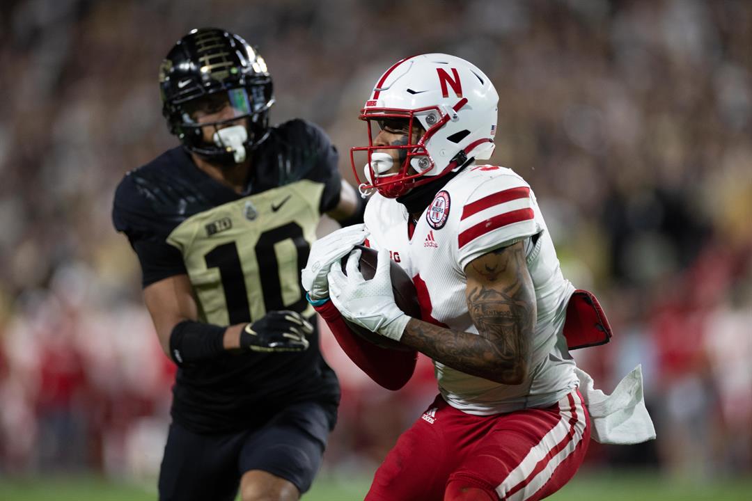 Huskers fall despite Palmer's career day - Vimarsana News