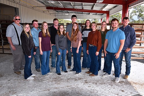 Northeast Community College livestock judging team competes in contests in Kansas and Nebraska - Vimarsana News