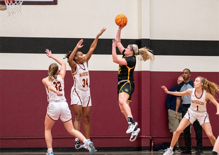 WSC women storm back from 24 down and win at Colorado Mesa 62-59 - Vimarsana News