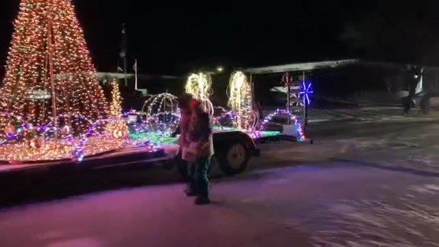 Pierce Chamber of Commerce holds annual Lighted Parade - Vimarsana News
