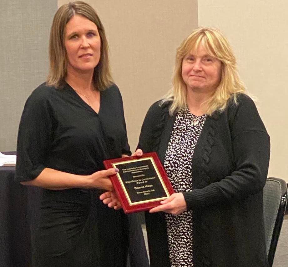 Knox County chief jailer receives statewide corrections award