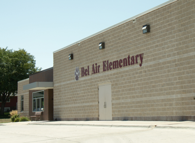 Bel Air Elementary school receives community donation - NORTHEAST ...