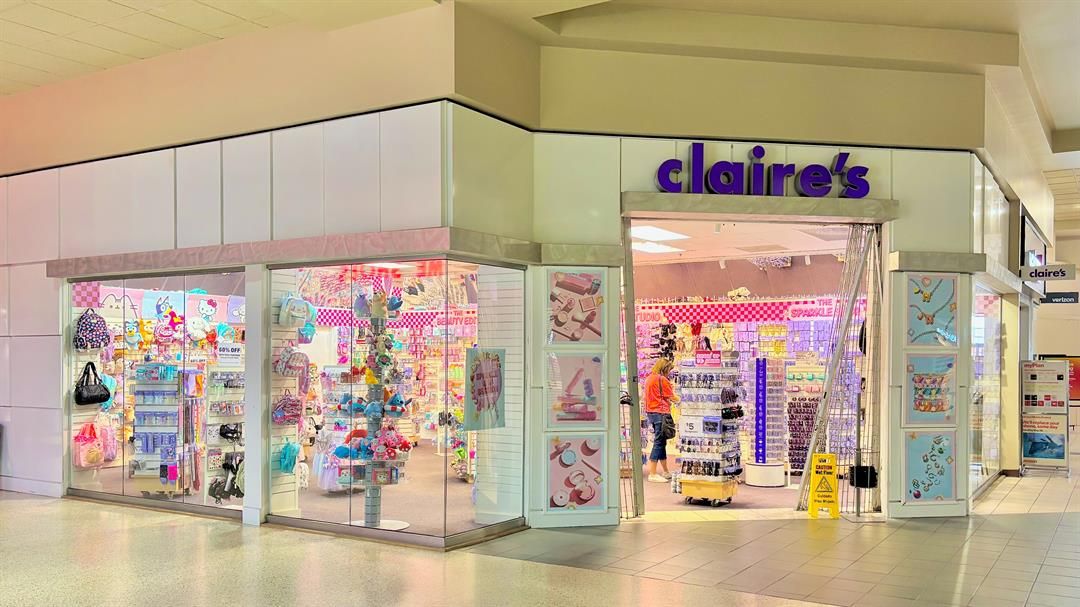 A northeast Nebraska Claire's closing due to company bankruptcy